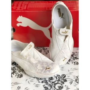 New Puma size 7 white silk walking running shoes